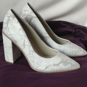 NEW 1.State | Verdia White Wash Leather Pump
